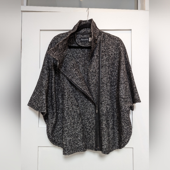 Novelti Black/Grey Cape - Picture 9 of 13